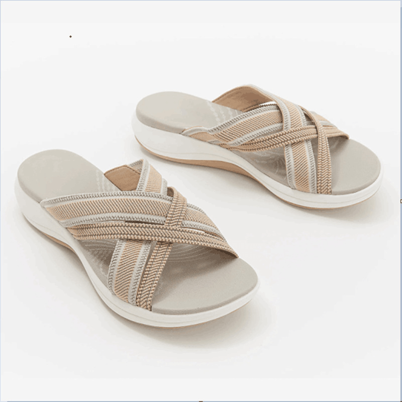 Dehnbare weiche und bequeme Sandalen