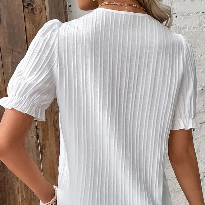 Elegantes Hemd mit V-Ausschnitt und Spitze