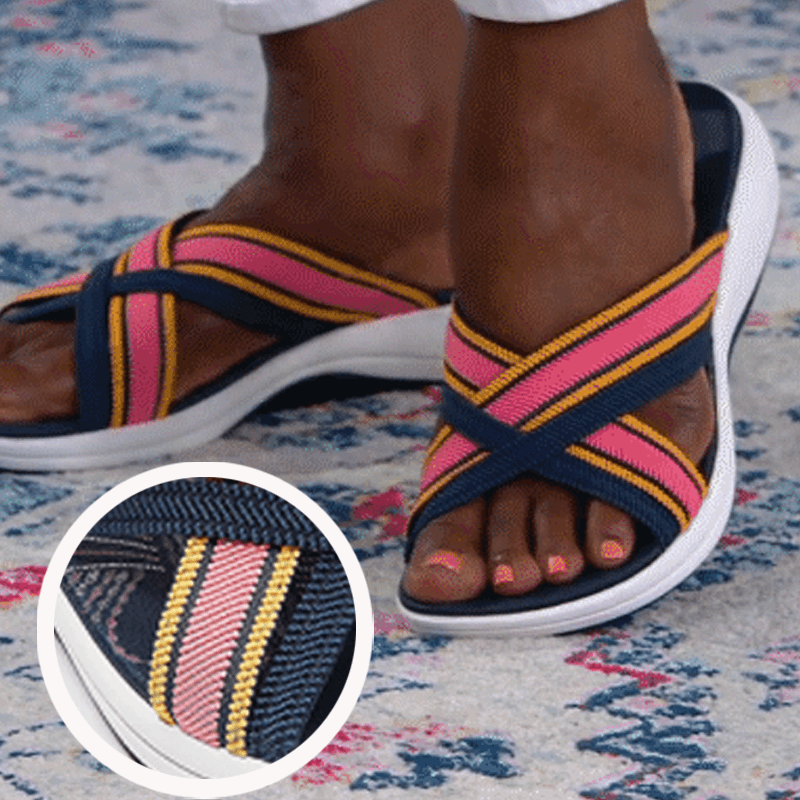 Dehnbare weiche und bequeme Sandalen